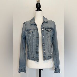 DYNAMITE Classic Denim Jacket size medium